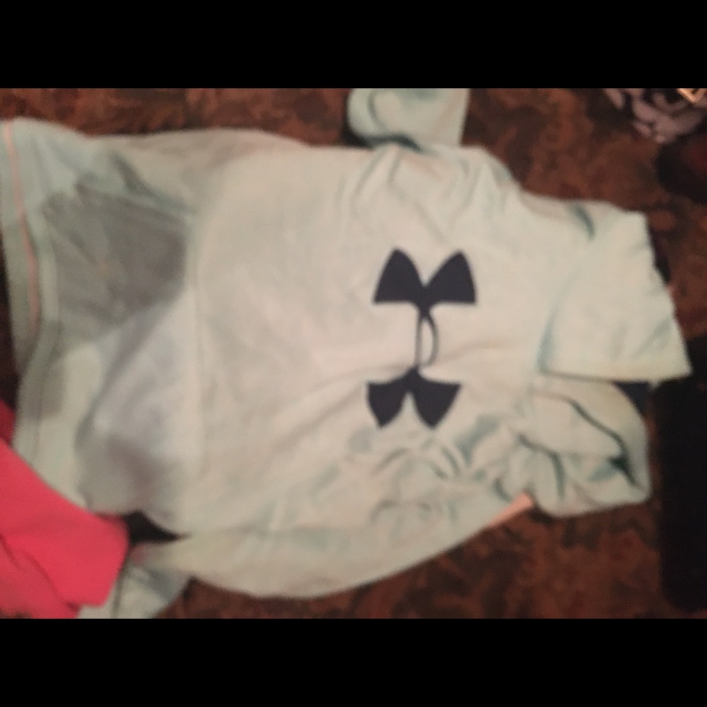 Under Armour Bundle - Picture 2 of 4